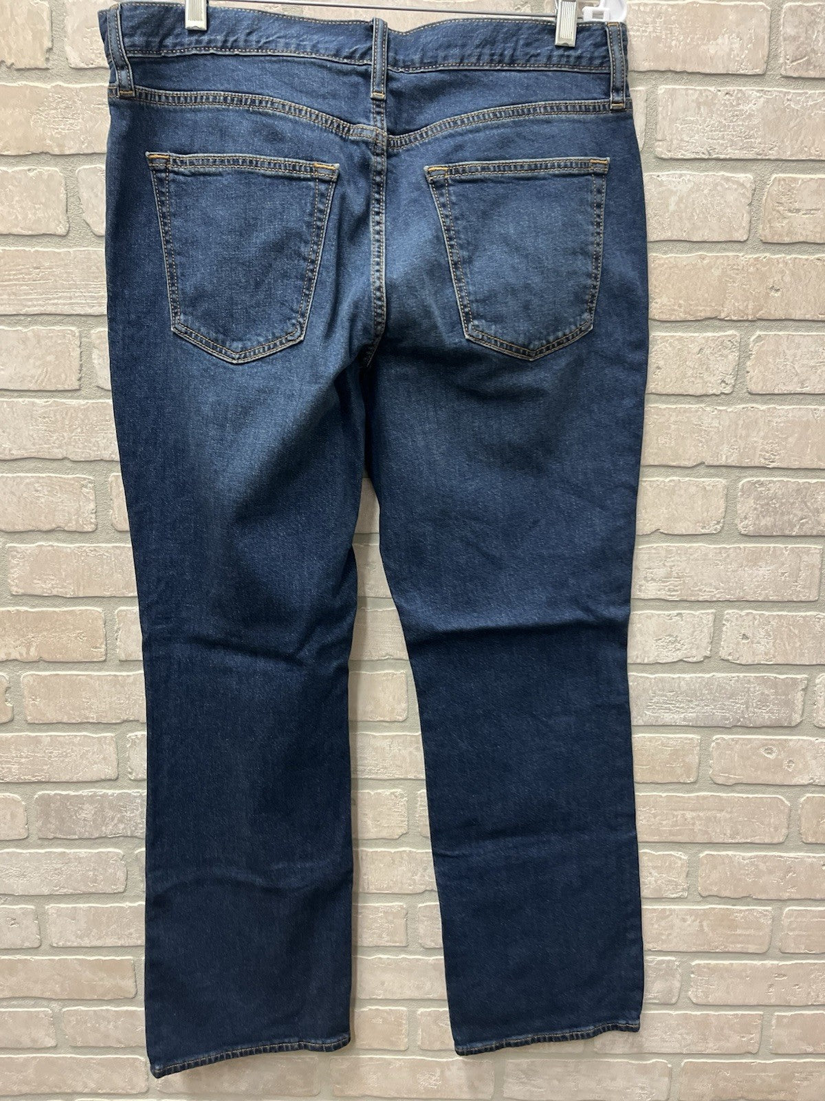 Old Navy men’s  Denim Jeans Boot, cut Sz 34/ 30 cowboy NWT