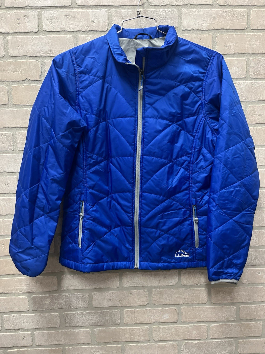 L.L. Bean men’s Puffer jacket Sz L Blue performance Active