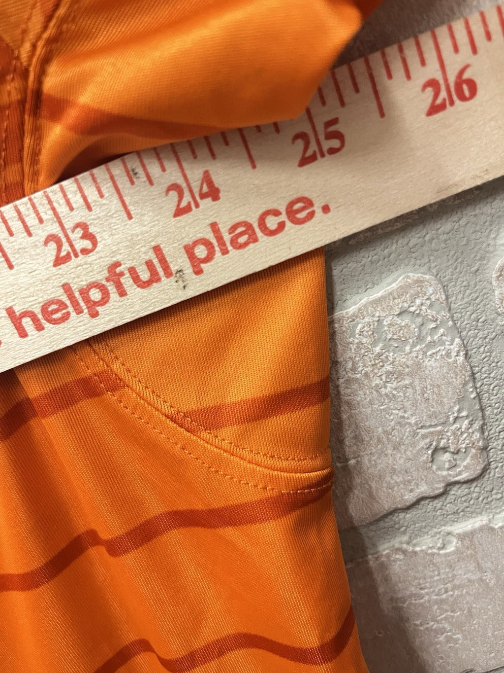 Columbia polo man shirt Sz XL orange Omni-shade activewear NWT