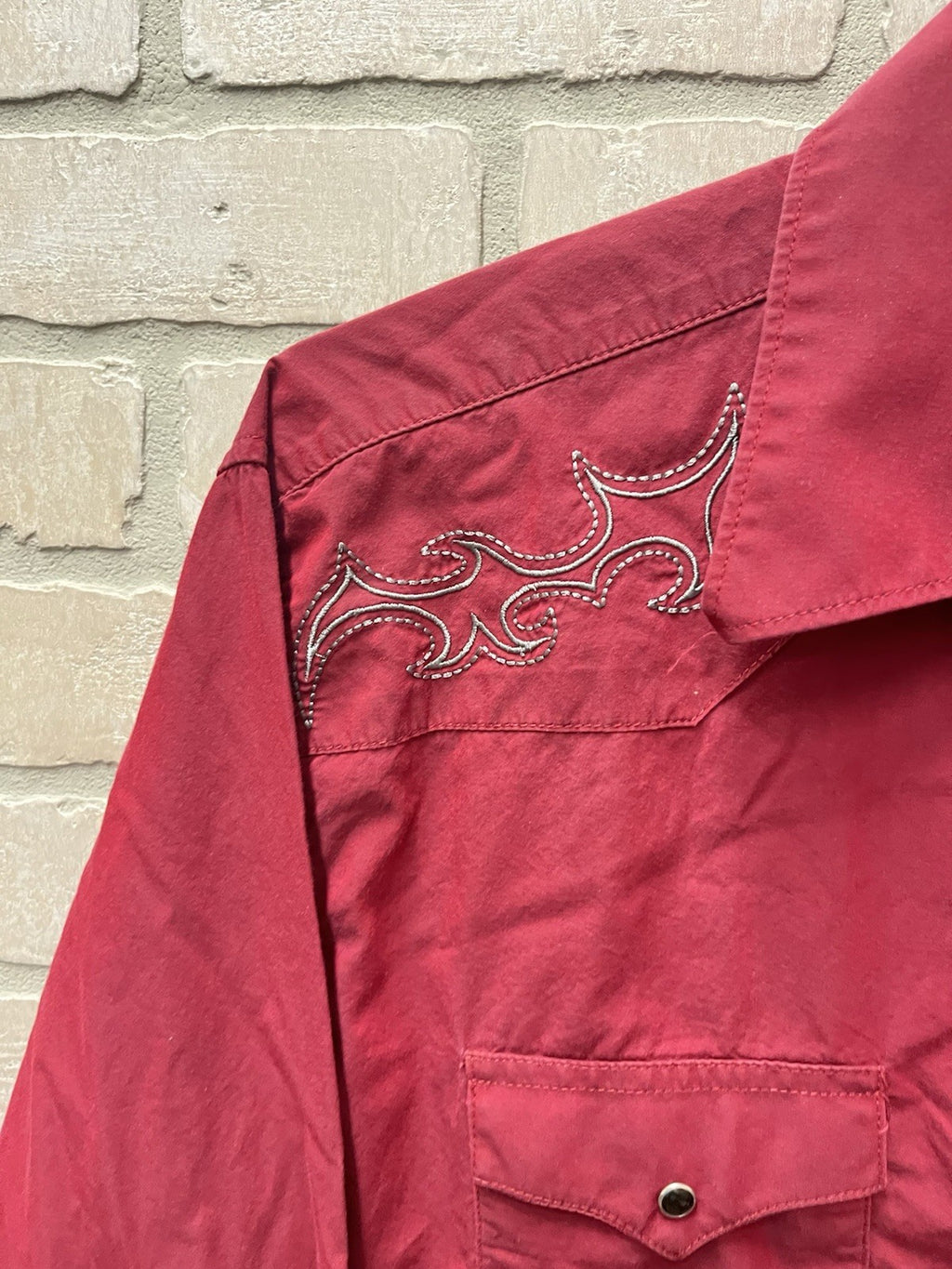 Wrangler Pearl Snap Shirt Men’s Size XL Red Western Long Sleeve Cowboy