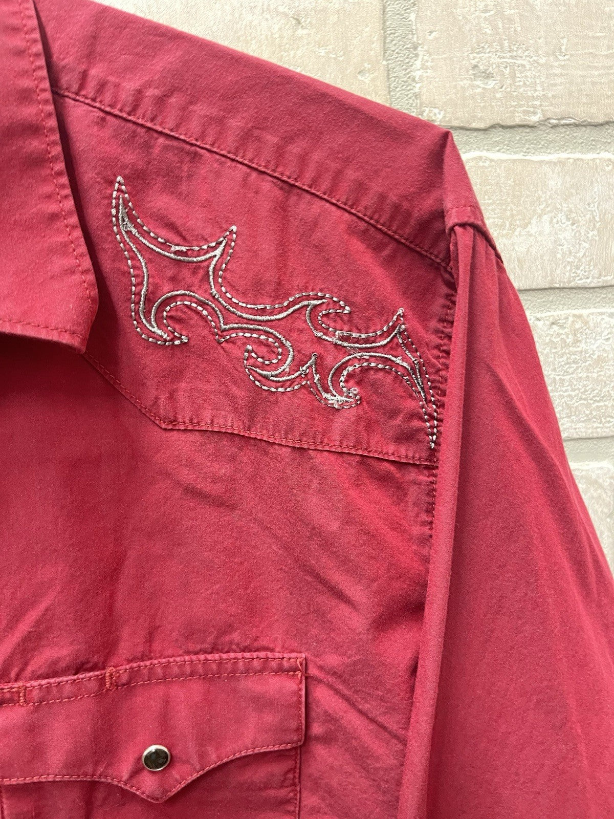 Wrangler Pearl Snap Shirt Men’s Size XL Red Western Long Sleeve Cowboy