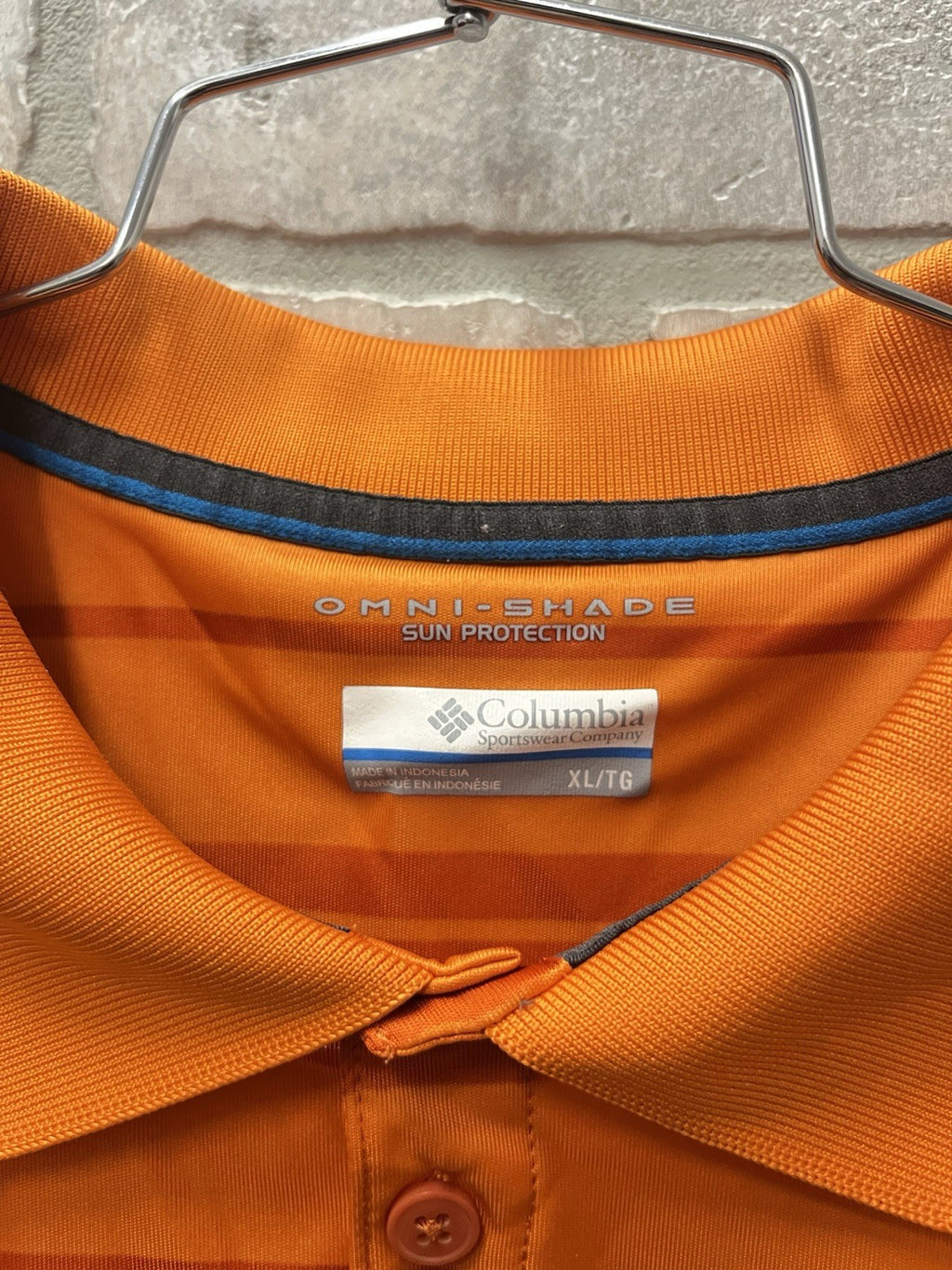 Columbia polo man shirt Sz XL orange Omni-shade activewear NWT