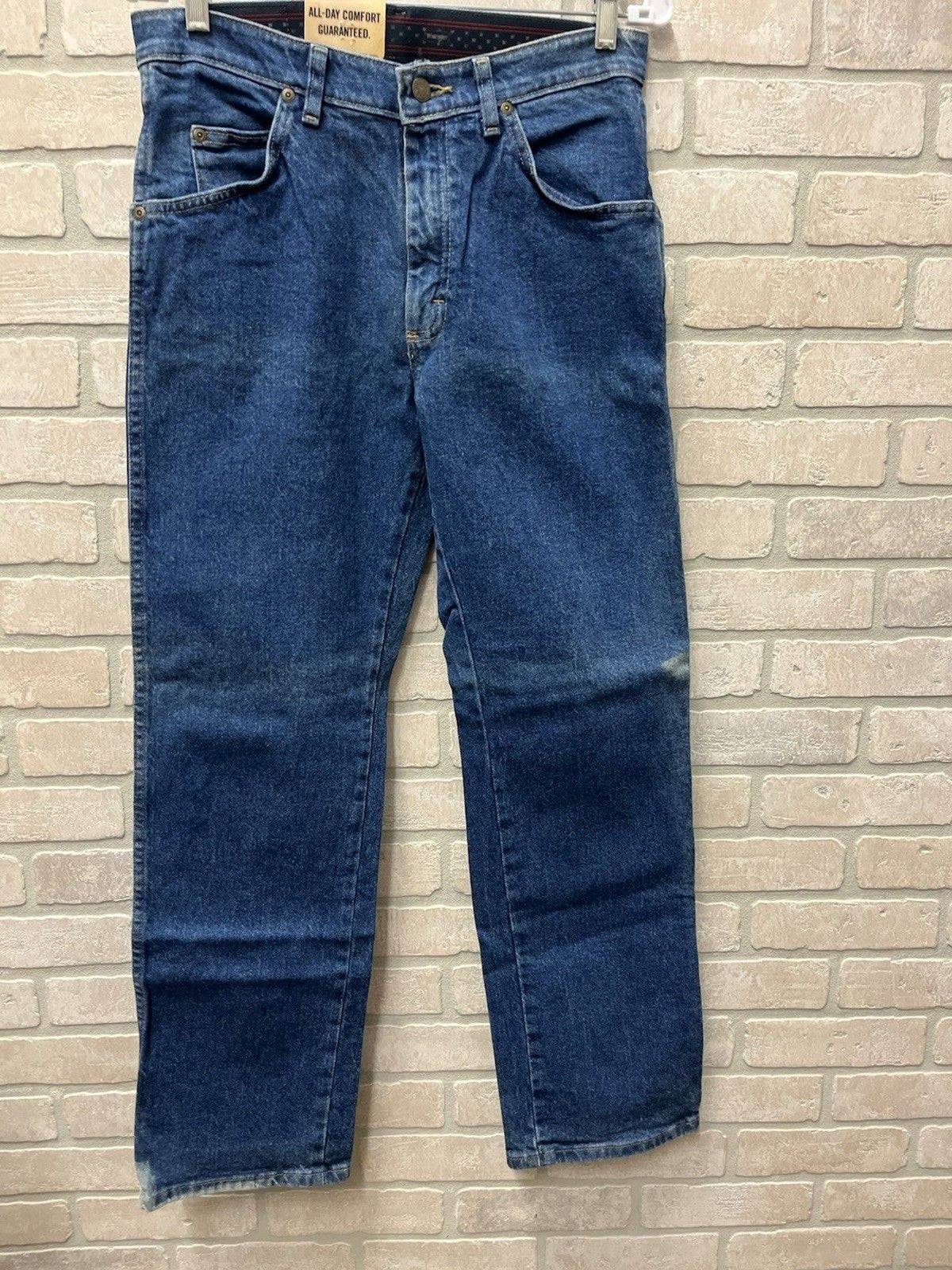 Wrangler jeans Men’s Sz 30x30 flex waistband 2” denim extra fading colors