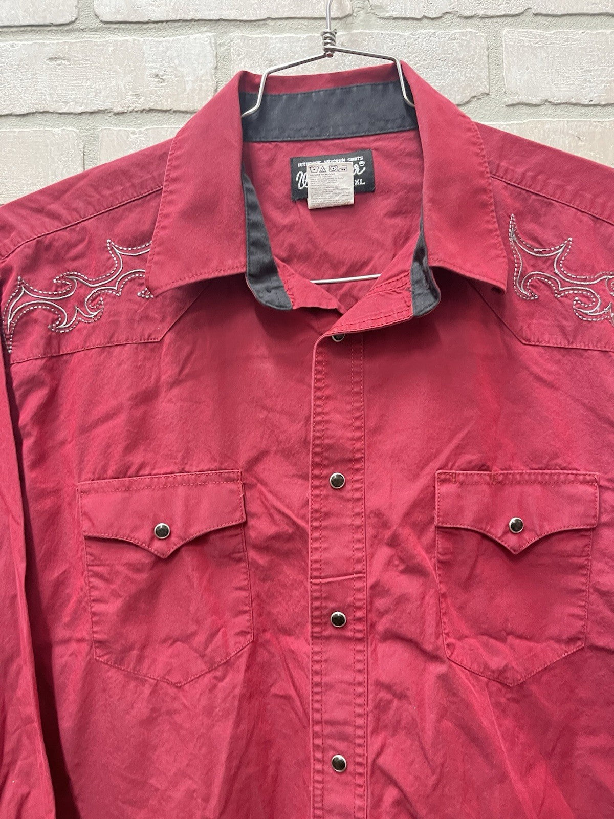 Wrangler Pearl Snap Shirt Men’s Size XL Red Western Long Sleeve Cowboy