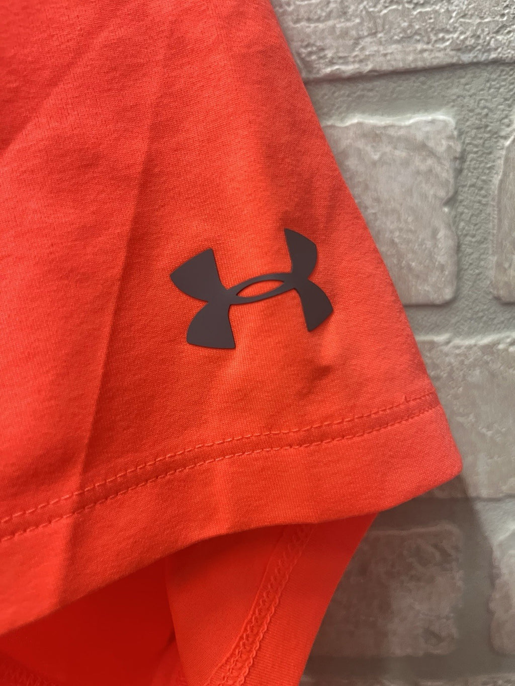 Under Armour men’s polo golf shirt Sz L heated gear orange stripe sportswear NWT