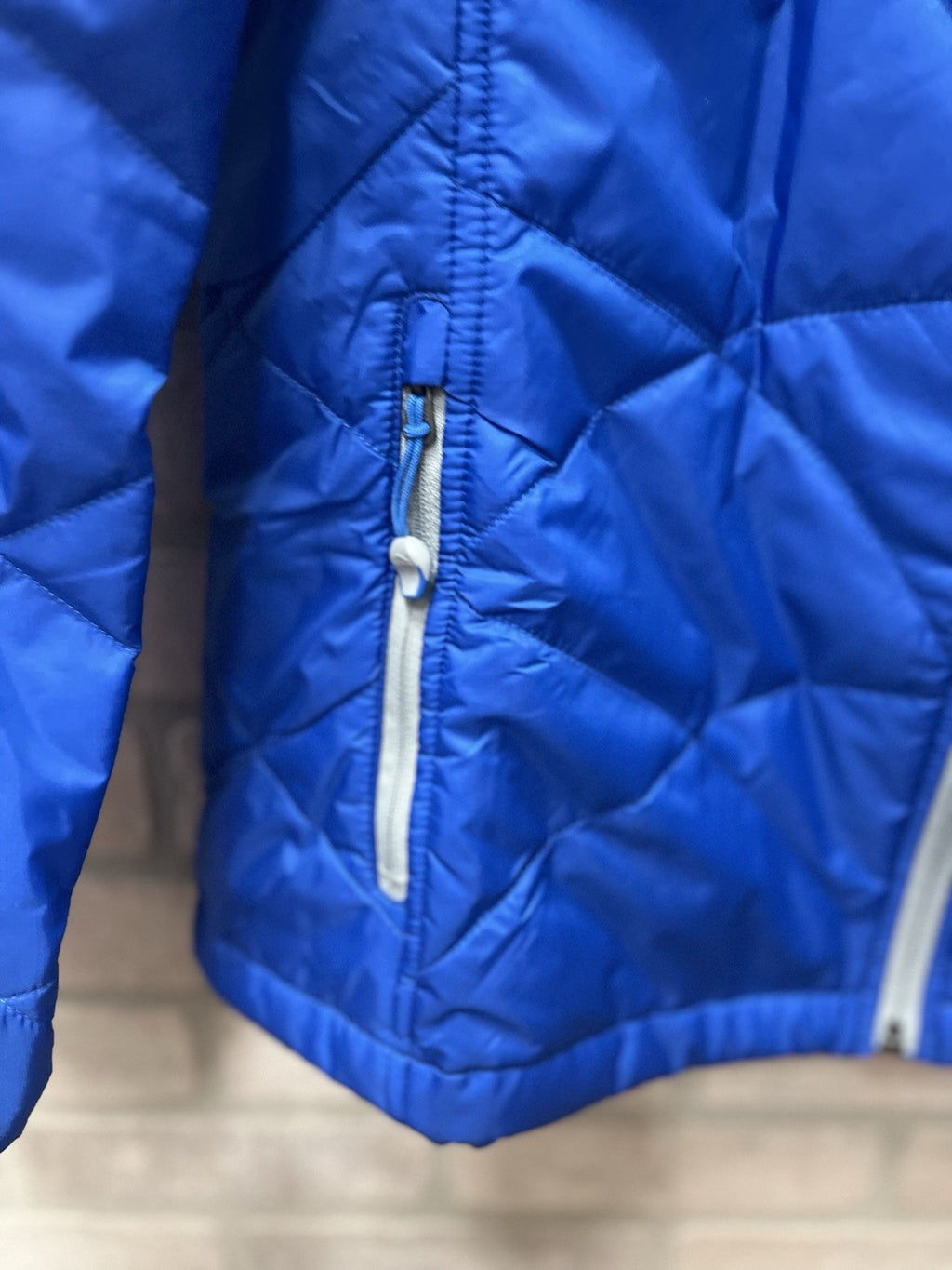 L.L. Bean men’s Puffer jacket Sz L Blue performance Active