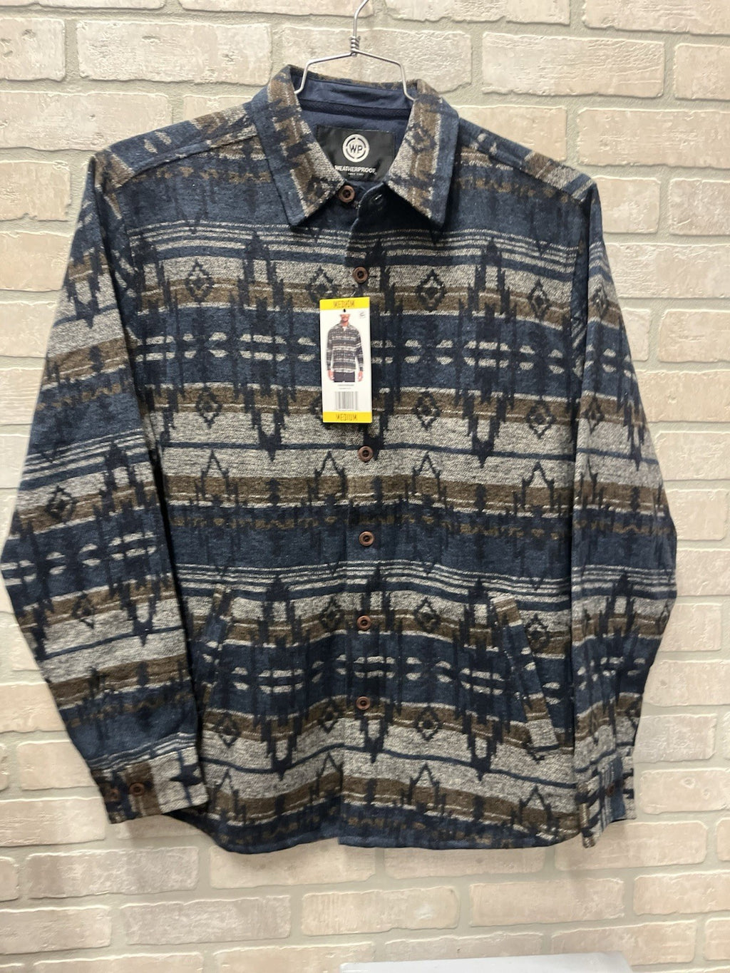 Waterproof men’s shaket long sleeve button-down hand pockets Sz M Blue Aztec NWT