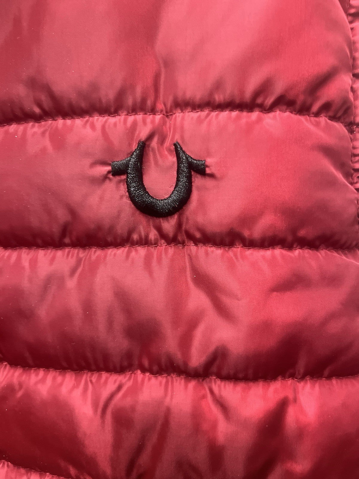 True religion men’s red puffer vest Sz XL full zip estimated with pockets
