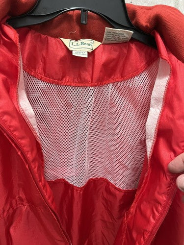 L.L. Bean Raincoat Red Jacket Windbreaker Women’s XL Full Zip Roll Up Hooded